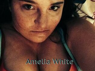 Amelia_White