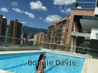 Bonnie_Davis