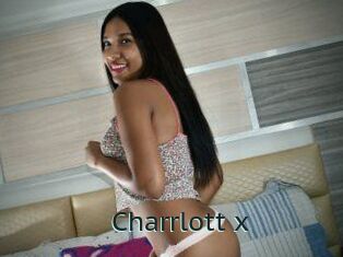 Charrlott_x