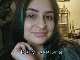 Davynaselena