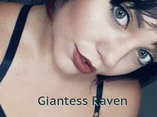 Giantess_Raven