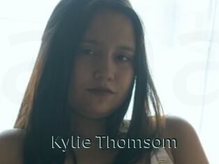 Kylie_Thomsom