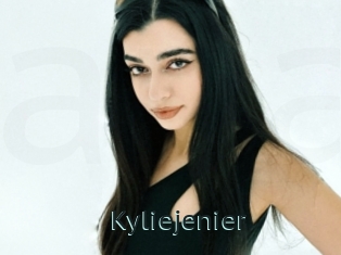 Kyliejenier
