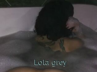 Lola_grey