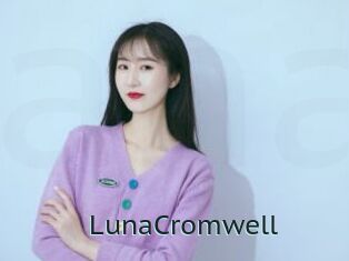 LunaCromwell