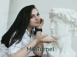 MiaTurnel