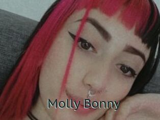 Molly_Bonny