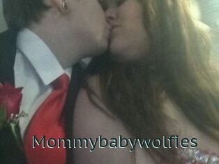 Mommybabywolfies