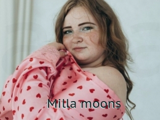 Milla_moons