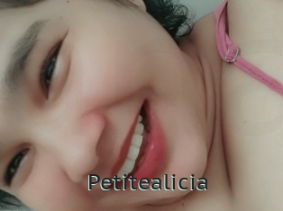 Petitealicia