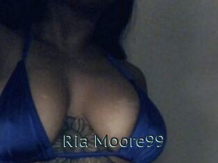 Ria_Moore99