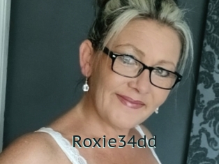 Roxie34dd