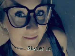 Skyler_lo